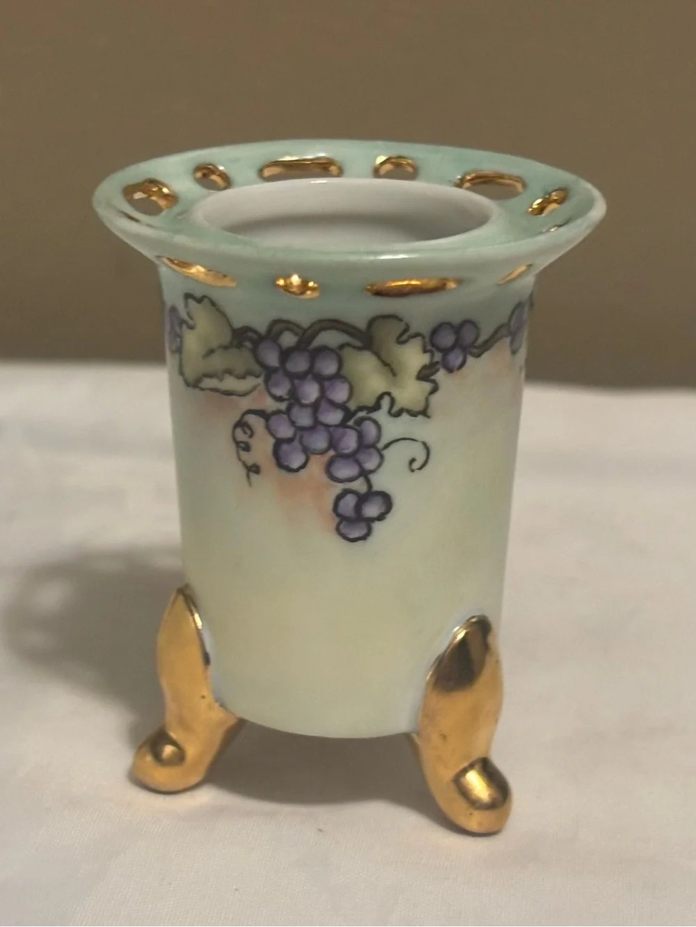 Antique Hand-Painted Grape Motif Porcelain toothpick or matches holder Gold feet